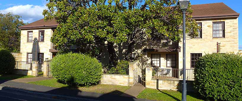 battery-point-front-exterior L.jpg